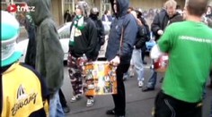 Fanoušky Bohemians doprovodil na stadion Slavie policejní kordon