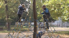 Školy v přírodě. Prymula navrhl opatření pro první stupně základek