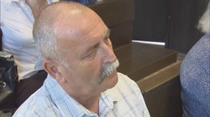 Nákupy bot či květin z rozpočtu Kladna. Soud potrestal ředitele strážníků i asistentku