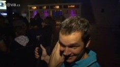 Na diskotéce v Klatovech kdosi odpálil slzný granát, evakuováno bylo osm stovek lidí