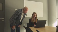 Podnikatelům ubyde papírování. Z 60 hlášení měsíčně jich bude asi pět