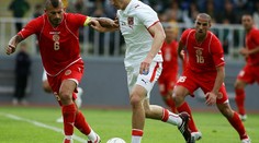Češi pod Strakou odvrátili blamáž až v závěru. SESTŘIH A ROZHOVORY