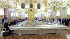 Rusko pořádá velký mezinárodní summit. Od dvou prezidentů dostal Putin košem