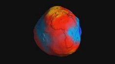UNIKÁTNÍ VIDEO! Zemi do NAHA svlékl GRAVITAČNÍ satelit