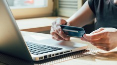 Nakupujete rádi na internetu? Dejte si pozor na triky e-shopů! PŘEHLED