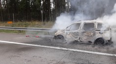 Policie musela uzavřít D1. Na dálnici shořelo auto