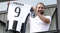 Přestup, ale za jakou cenu?! Higuaín si znepřátelil celou Neapol!