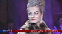 VIDEO: Krásné dívky v luxusních modelech