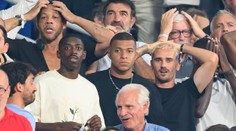 Neví, která bije. Mbappé vyrazil na ragby, fanoušci ho kritizují, že mu nerozumí