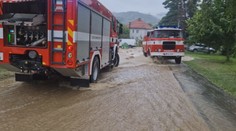 Valašské Klobouky uklízejí po bleskové povodni. Místní se bojí dalších dešťů
