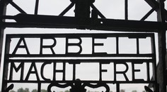 Němci chtěli žadatele o azyl ubytovat v koncentráku Dachau