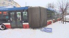 Praha nezvládá kalamitu! Doprava kolabuje, stojí vlaky i autobusy