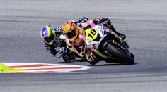 Na trati: Motocyklistka Ouředníčková o plavkové kombinéze a MS žen