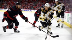 Pastrňákův Boston na pokraji vyřazení, Tarasenko řádil hattrickem