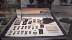 Nová výstava v Armádním muzeu Žižkov připomíná konec druhé světové války