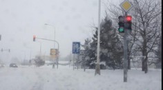 Sněhové peklo OČIMA ŘIDIČE! Podívejte se na VIDEO, jak se dnes jelo z Kladna do Prahy