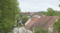 Developer nabídl klidné obci nové domy, celou vesnici tím rozhádal