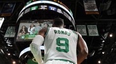 NBA: Tvrdá rána pro Boston. Zničí jim zranění Ronda definitivně sezónu?