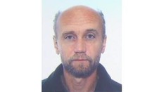 Muž (54) jel do obory, a pak se po něm slehla zem
