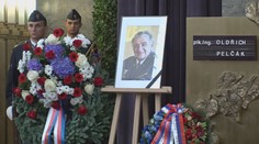 Do kosmu se nepodíval, ale nezahořkl. Lidé se rozloučili s pilotem Pelčákem