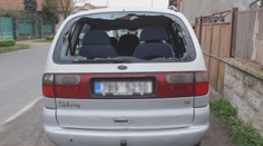 Opilá žena poničila v Havlíčkově Brodě 30 aut, dostala podmínku