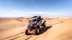Dakar ve stínu smrtelné nehody. Je to ruleta, říká Macháček