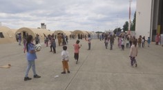 Porod v letadle i zranění. Američané z Afghánistánu přepravili už 23 tisíc lidí