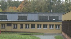 Strop tělocvičny v Havířově mohl spadnout na děti, má jasno statik