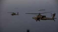 U Hormuzského průlivu se zřítil americký armádní vrtulník. Sestřelil ho Írán, tvrdí Trump