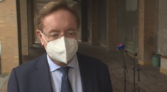 Kauzy ministra Arenbergera: Řeší se jeho byt i příjmy. Má skončit? ANKETA