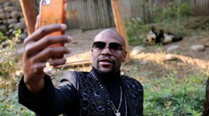 Mayweather se v Číně zamiloval. Adoptoval pandu, jmenuje se Floyd