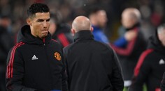 Proč nehrál Ronaldo? Trenérovu vysvětlení nevěří fanoušci ani Keane