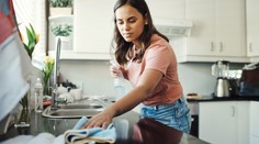 Vědci odhalili nejšpinavější část kuchyně. Množí se tam nebezpečné bakterie i plísně