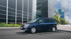 Tři řady sedadel, sedm pasažérů, pět isofixů! Renault upravil Kangoo pro početné rodiny