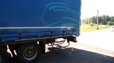 Kamion srazil na Písecku chodce, vláčel ho přes celé Čimelice
