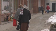Muž přepadával seniorky, okrádáním si měl přijít na 400 tisíc korun