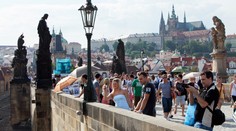 Do Česka letos zamířil rekordní počet cizinců! Z těchto zemí přijíždějí nejvíc