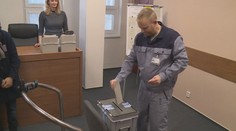 Svého prezidenta si vybírají i vězni. Zájem o volby je mezi nimi rekordní