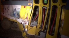 Rozjetý kamion vrazil do tramvaje
