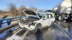 Nebezpečné aprílové počasí. Jak jezdit, když se sníh střídá s deštěm a sluncem