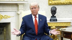 Donald Trump vydírá Evropu. Chce zavést obří cla na víno i pivo