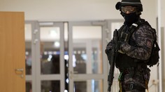 Anonym hrozil BOMBAMI u soudu. Policie v pohotovosti!