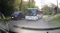 Brzdil jsem i očima, popsal hrůzný zážitek muž! Málem jej smetl autobus