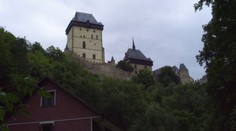 Tragická noc na Karlštejně. Vlak tam usmrtil muže!