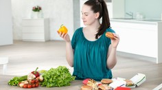Léto je ideální na zkrocení vysokého cholesterolu. Lékařka radí, jak na to