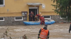 Hasiči vyhlásili evakuaci, lidé v zatopených oblastech je často odmítli poslechnout