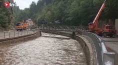 Hřensko už má most. Začaly tam ale ujíždět skály