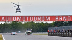Modelka obětí formule. Na okruhu v Brně ji srazil nepozorný jezdec