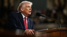 Zmatek kolem Íránu: Trump je ve vleku svých našeptávačů, popsal amerikanista Kozák