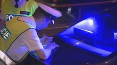 Ve 200kilometrové rychlosti se hnali dálnicí za tmy. Mužům hrozí ztráta řidičáku